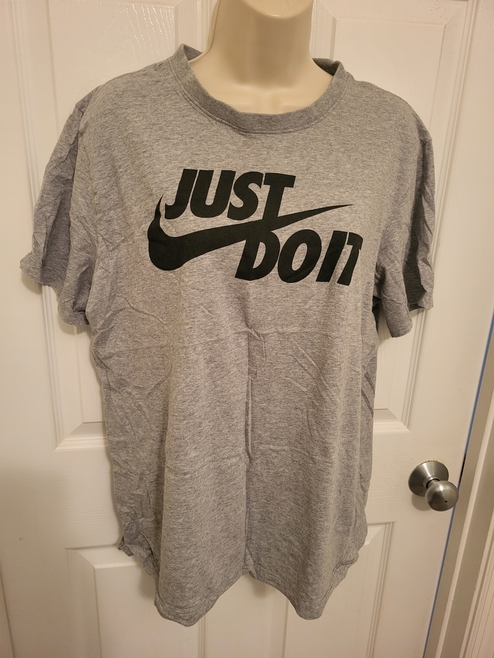Nike Women’s Gray Short-Sleeve Tee with Black 'Just Do It' Logo